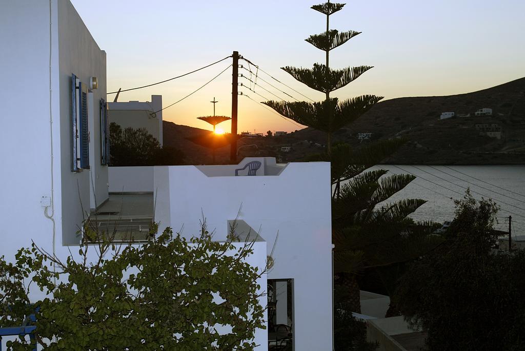 Poseidon Hotel Ios Exteriör bild